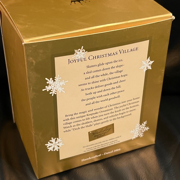 NEW HALLMARK MUSICAL WIND UP ornament Joyful Christmas Village BOX AS IS - Picture 2 of 6